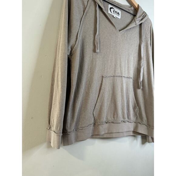 Zyia active lightweight taupe 1/4 sleeve hoodie size medium - Picture 2 of 6